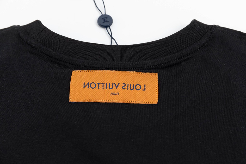LV T-shirt
